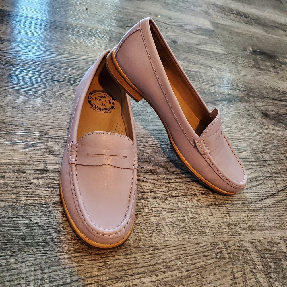 Lavender women's penny loafer